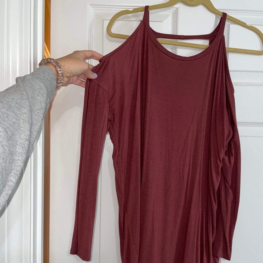 Wine cold shoulder top